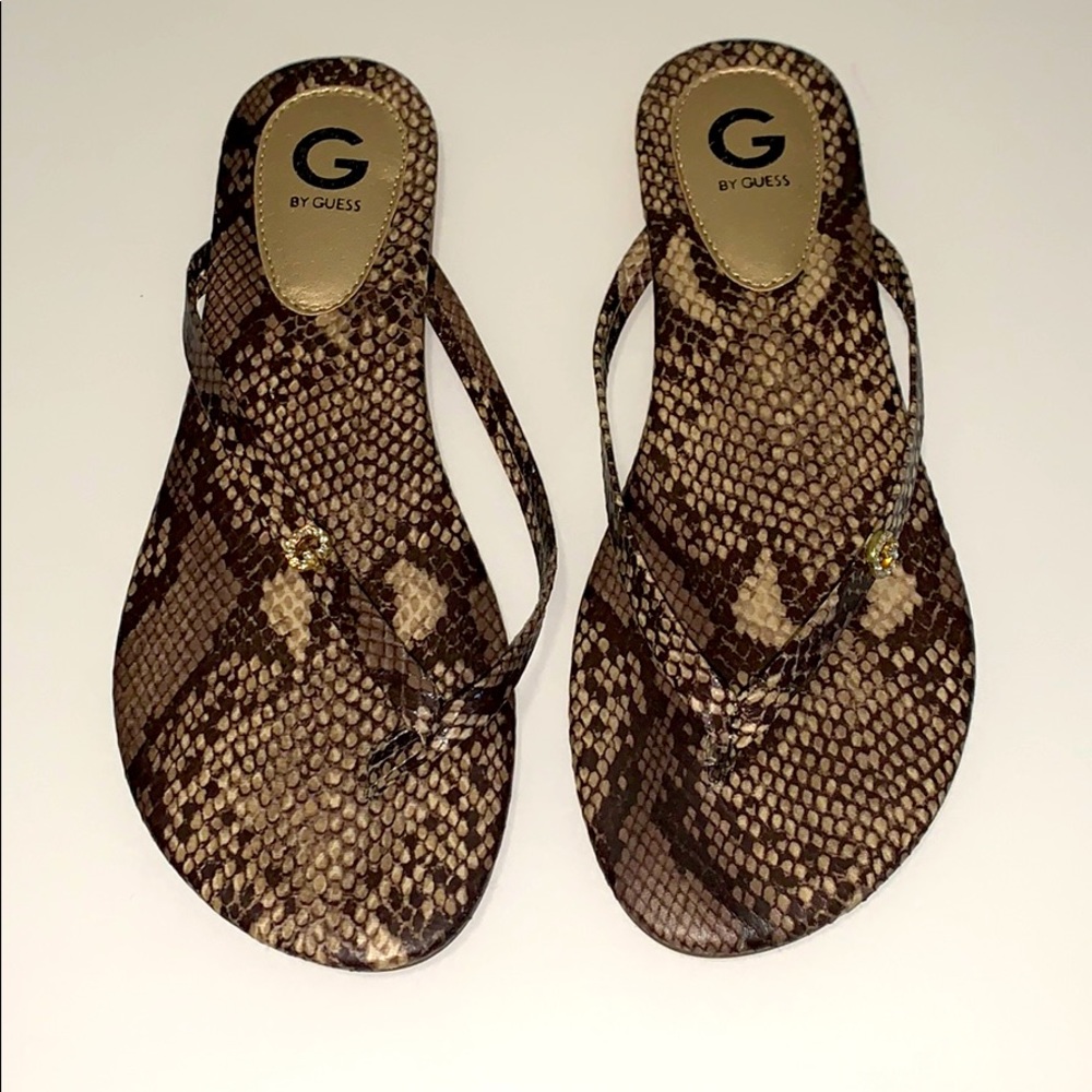 GUESS sandals NWOT